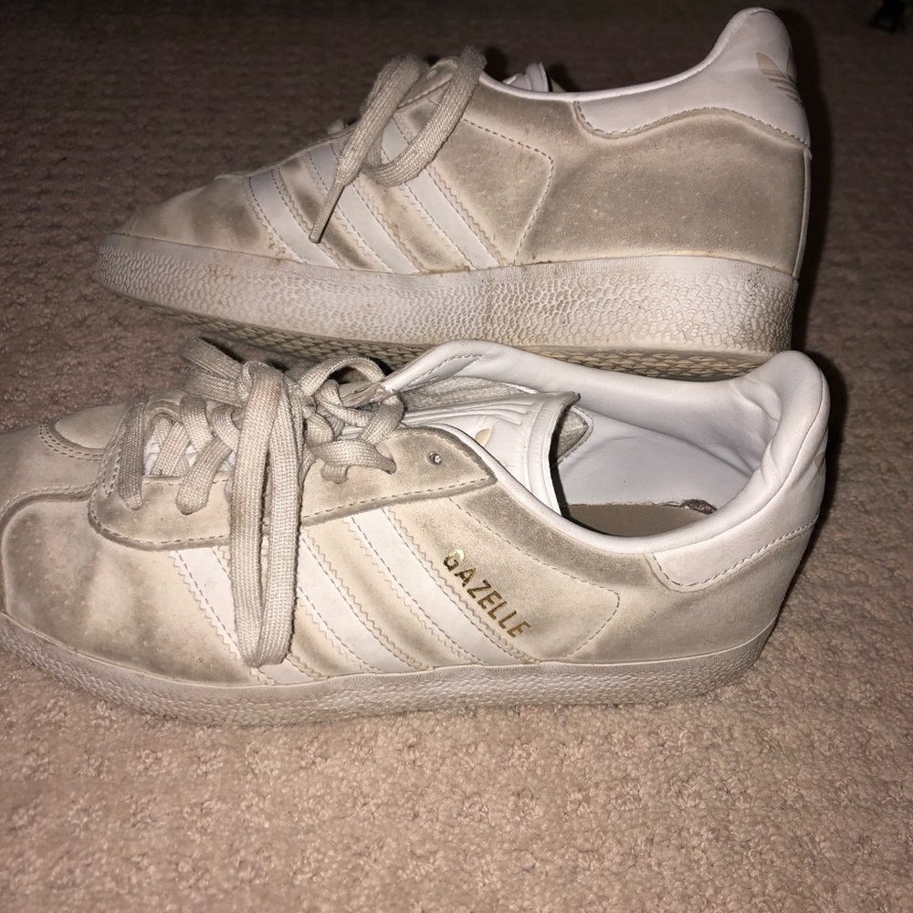 Adidas Gazelle in Cream